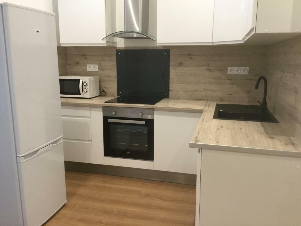 Appartement Rénové: Calme et Confort pour 6 Clermont-Ferrand Exterior photo