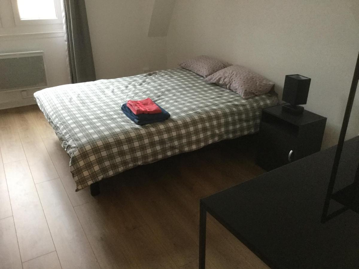 Appartement Rénové: Calme et Confort pour 6 Clermont-Ferrand Exterior photo