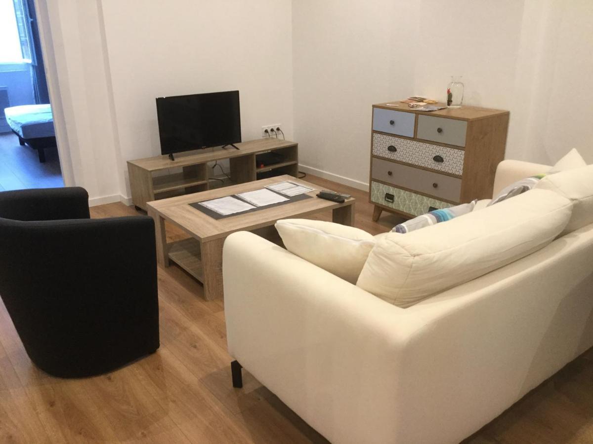 Appartement Rénové: Calme et Confort pour 6 Clermont-Ferrand Exterior photo