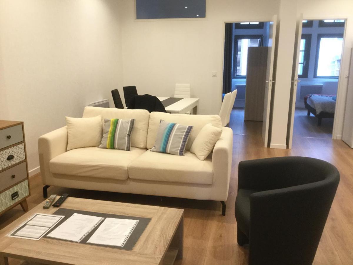 Appartement Rénové: Calme et Confort pour 6 Clermont-Ferrand Exterior photo